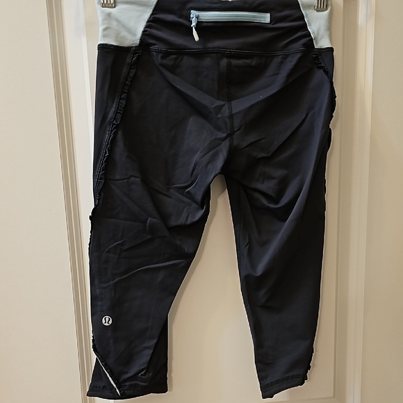 213. Lululemon Fast and Free Crop - Picture 3 of 11